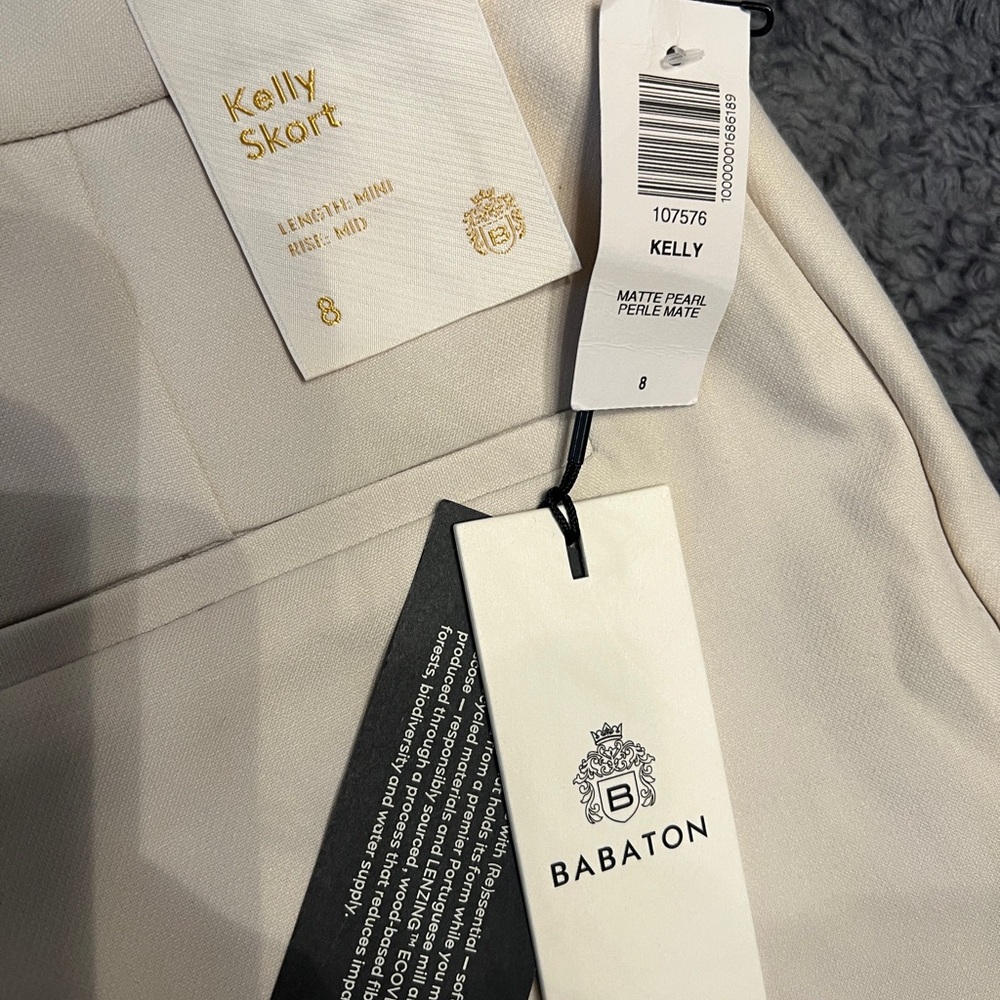 Babaton Kelly Skort Size 8